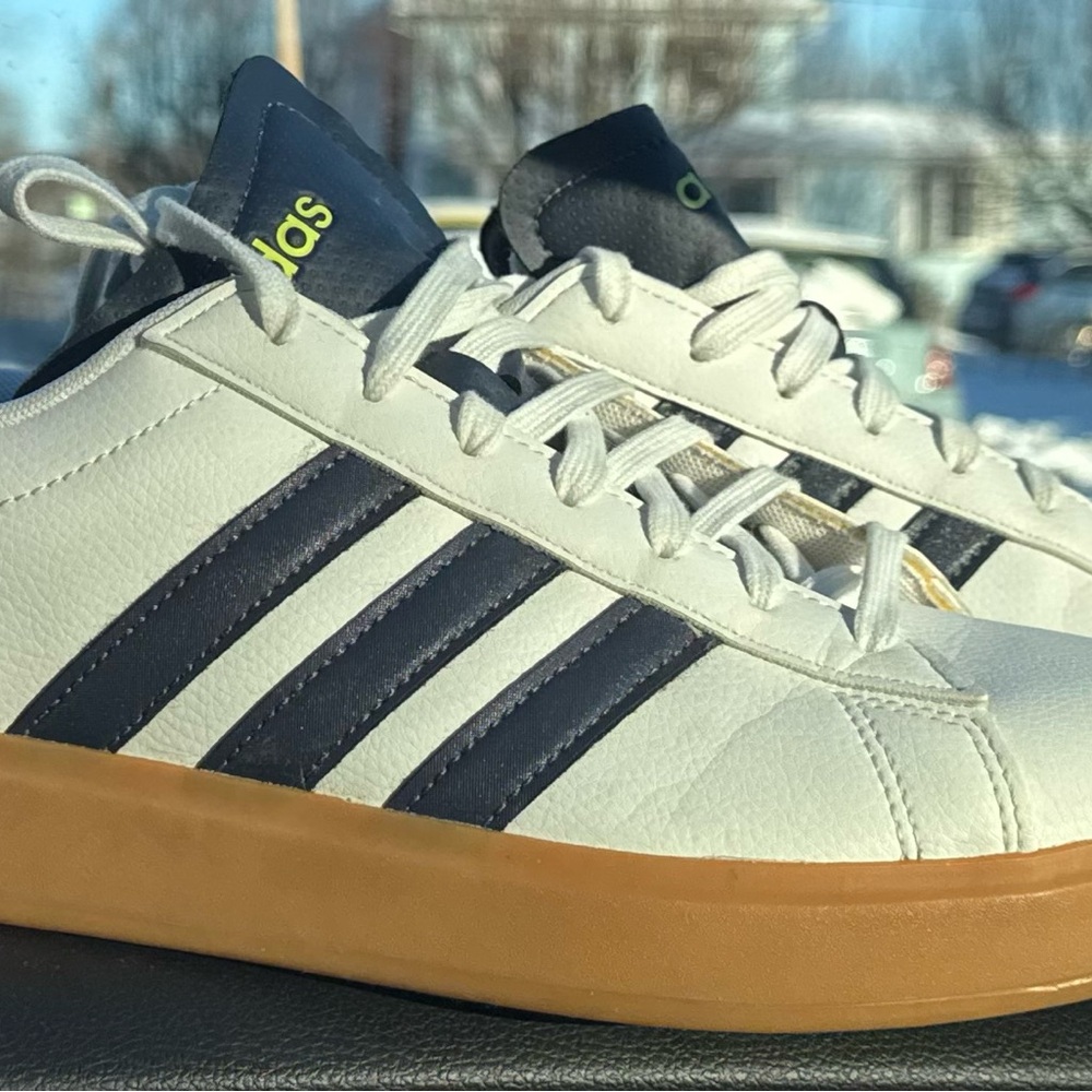 Adidas Classic White Sneakers with Navy Stripes & Gum Sole — Men’s